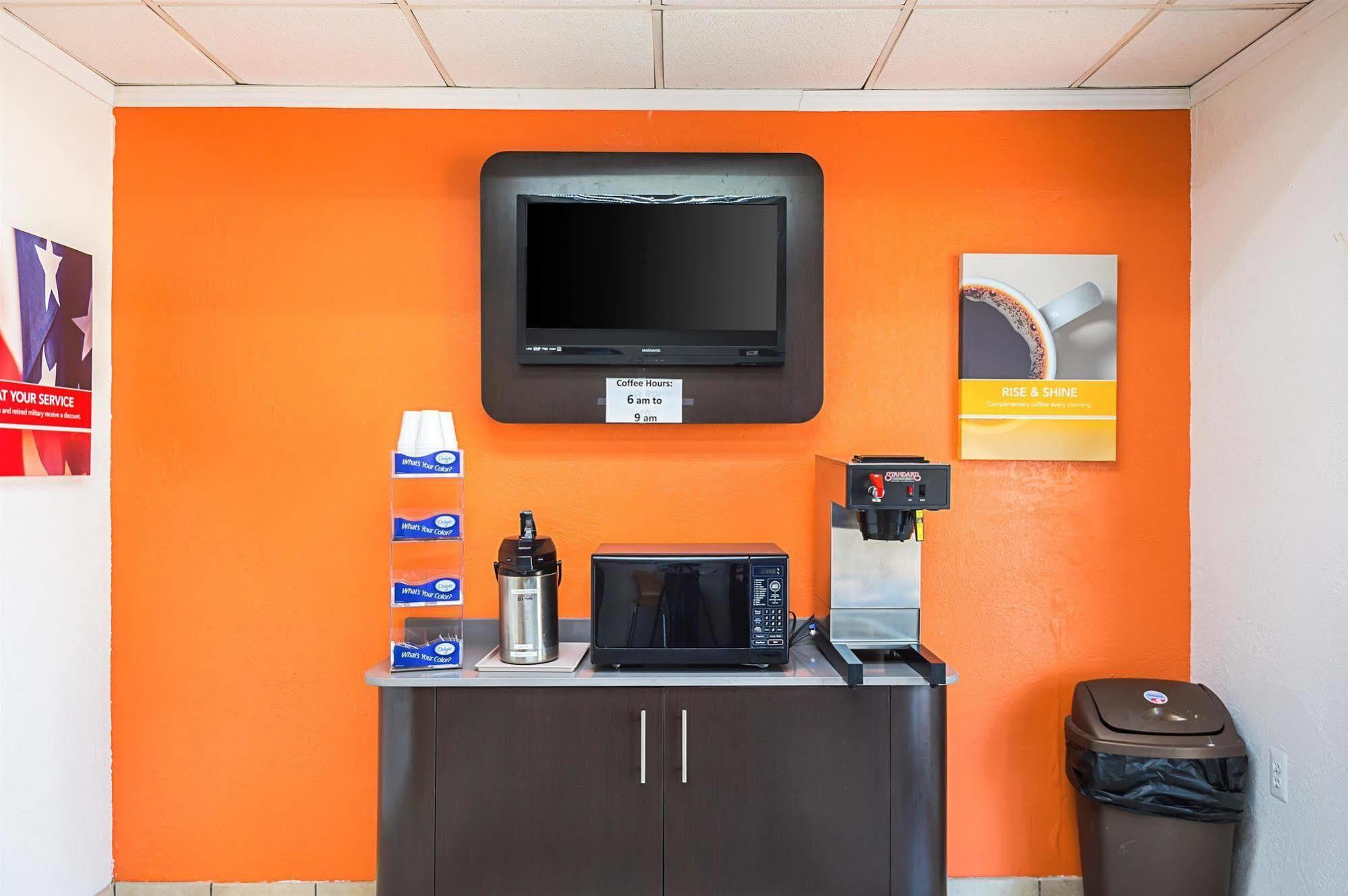Motel 6-Blue Springs, Mo Dış mekan fotoğraf